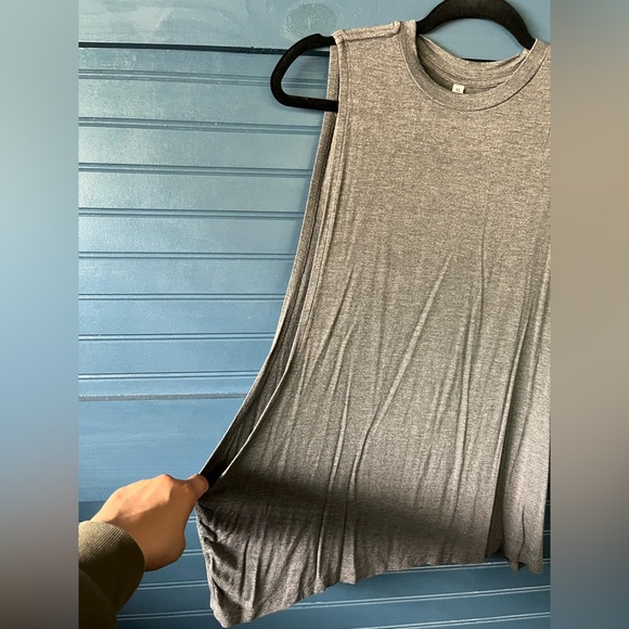 Muscle Tank - Picture 3 of 3